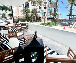 The Pearl Beachside Apartments on Hollywood Beach